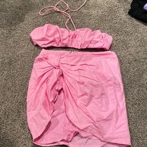 Top and skirt size extra small
